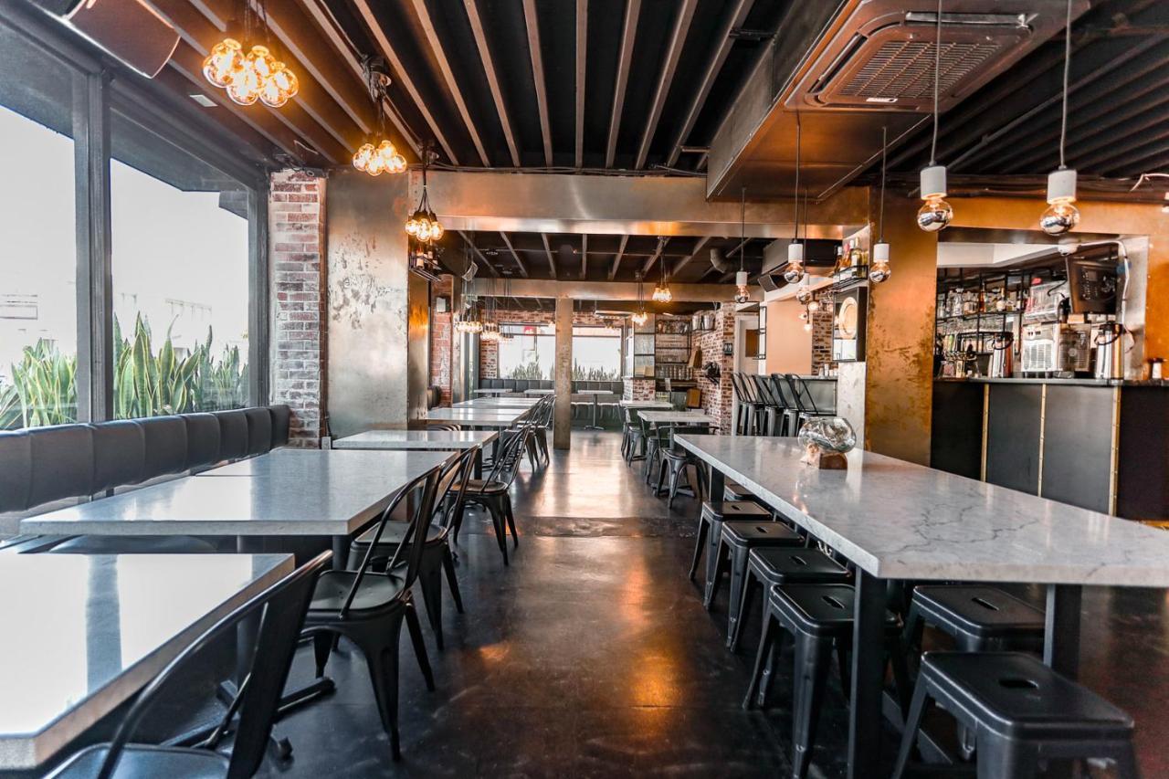 H By H Hospitality Hotel Los Angeles Ngoại thất bức ảnh